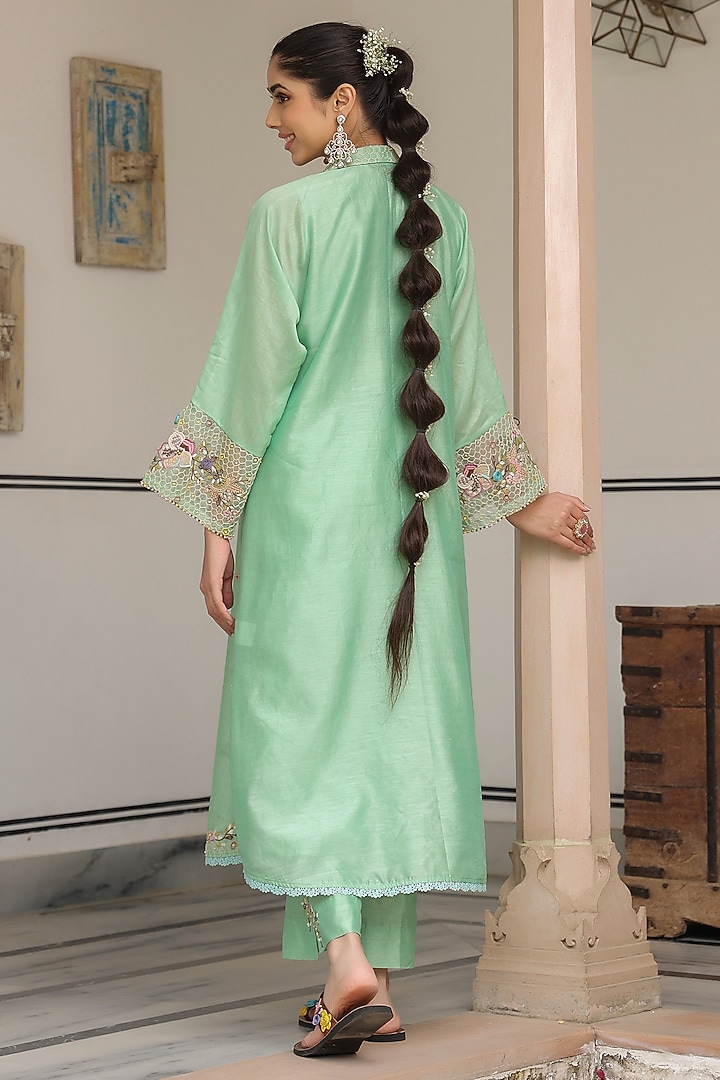 Green Silk Chanderi 3D Floral Embroidered Kurta Set by Niti Bothra at Pernia's Pop Up Shop