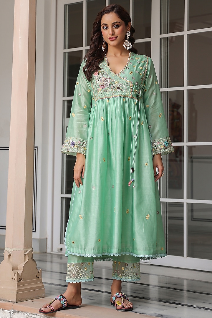 Green Silk Chanderi 3D Floral Embroidered Kurta Set by Niti Bothra at Pernia's Pop Up Shop