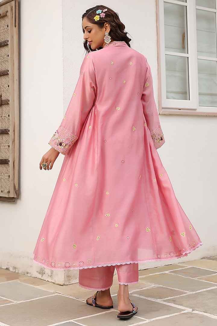 Pink Silk Chanderi 3D Floral Embroidered Kalidar Kurta Set by Niti Bothra at Pernia's Pop Up Shop