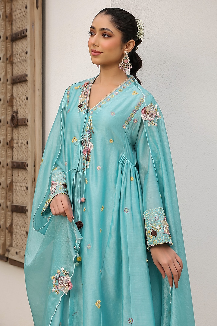 Blue Silk Chanderi 3D Floral Embroidered Kalidar Kurta Set by Niti Bothra at Pernia's Pop Up Shop