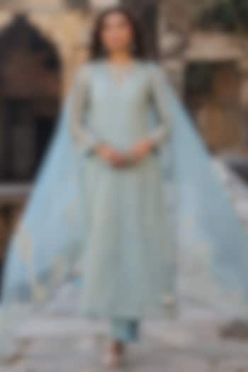 Light Blue Organza & Silk Tencel Pearl Embroidered Kurta Set by Niti Bothra at Pernia's Pop Up Shop