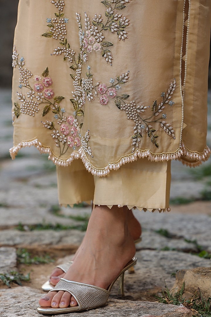Beige Organza Zardosi & Pearl Embroidered Kurta Set by Niti Bothra at Pernia's Pop Up Shop