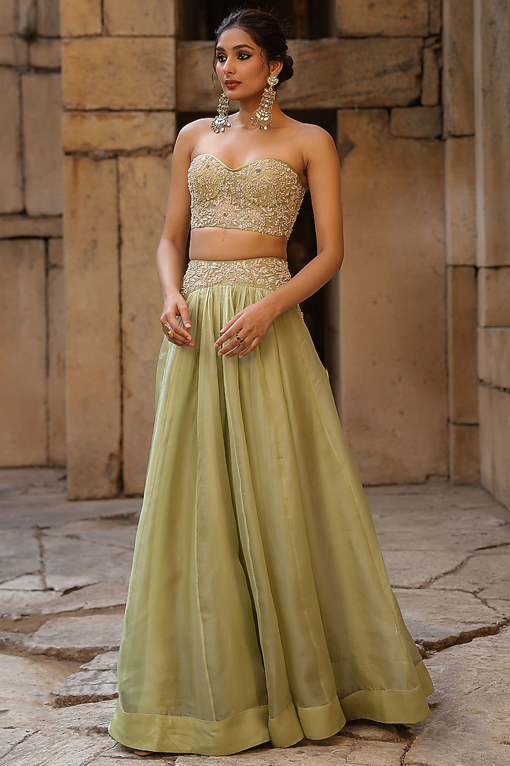 Green Organza Jacket Wedding Lehenga Set by Niti Bothra at Pernia's Pop Up Shop