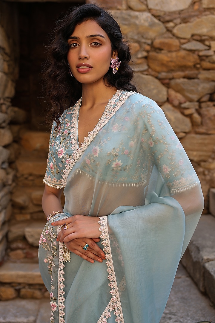 Light Blue Organza Zardosi & Resham Embroidered Reception Saree Set by Niti Bothra at Pernia's Pop Up Shop