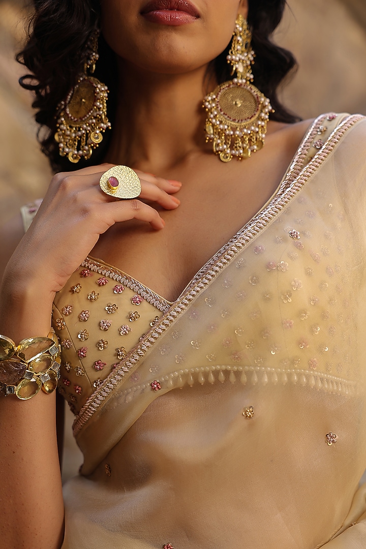 Beige Organza Resham Embroidered Reception Saree Set by Niti Bothra at Pernia's Pop Up Shop
