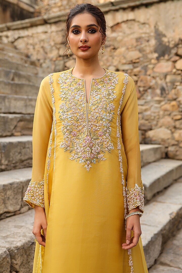 Yellow Organza Pearl Embroidered Kurta Set by Niti Bothra at Pernia's Pop Up Shop