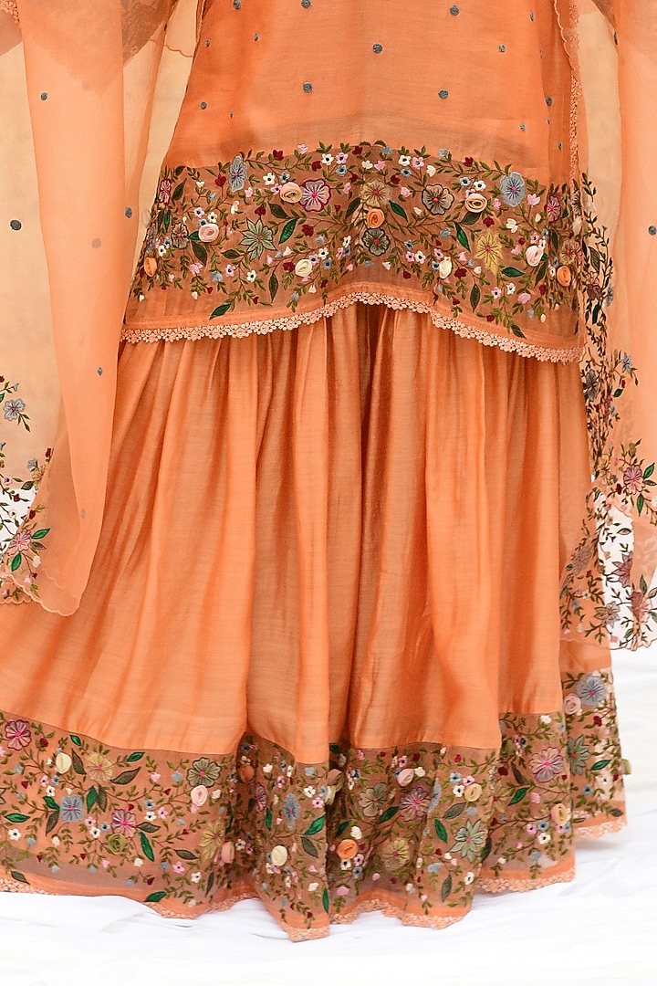 Peach Banarasi Silk Embroidered Wedding Sharara Set by Niti Bothra at Pernia's Pop Up Shop