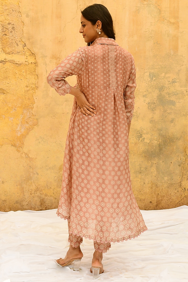 Pink Banarasi Silk Embroidered & Printed Kurta Set by Niti Bothra at Pernia's Pop Up Shop
