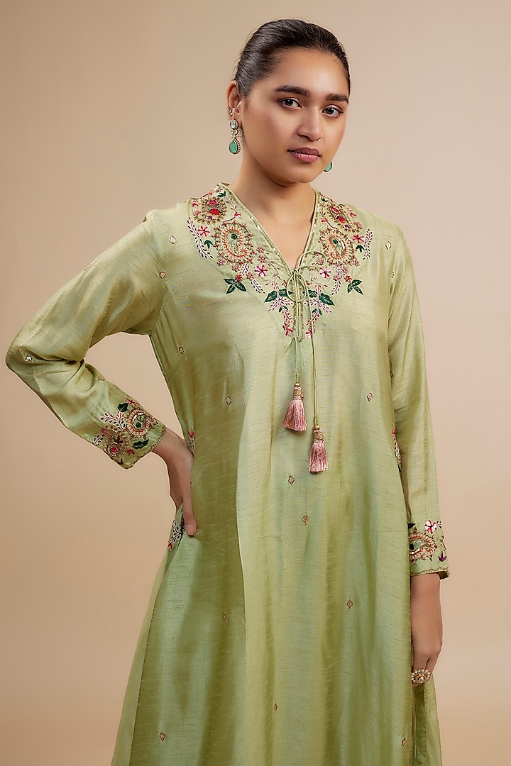 Mint Green Silk Zari Embroidered Kurta Set by Niti Bothra at Pernia's Pop Up Shop