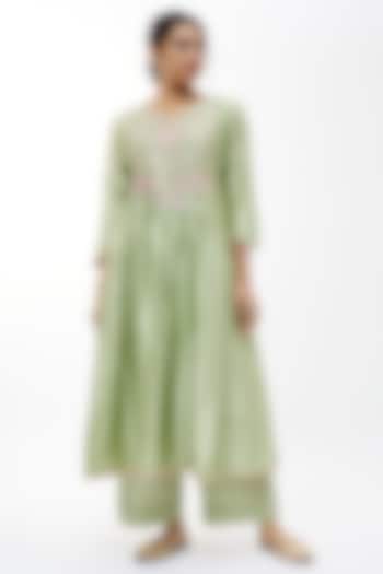 Mint Green Silk Zari Dori Embroidered Kurta Set by Niti Bothra at Pernia's Pop Up Shop