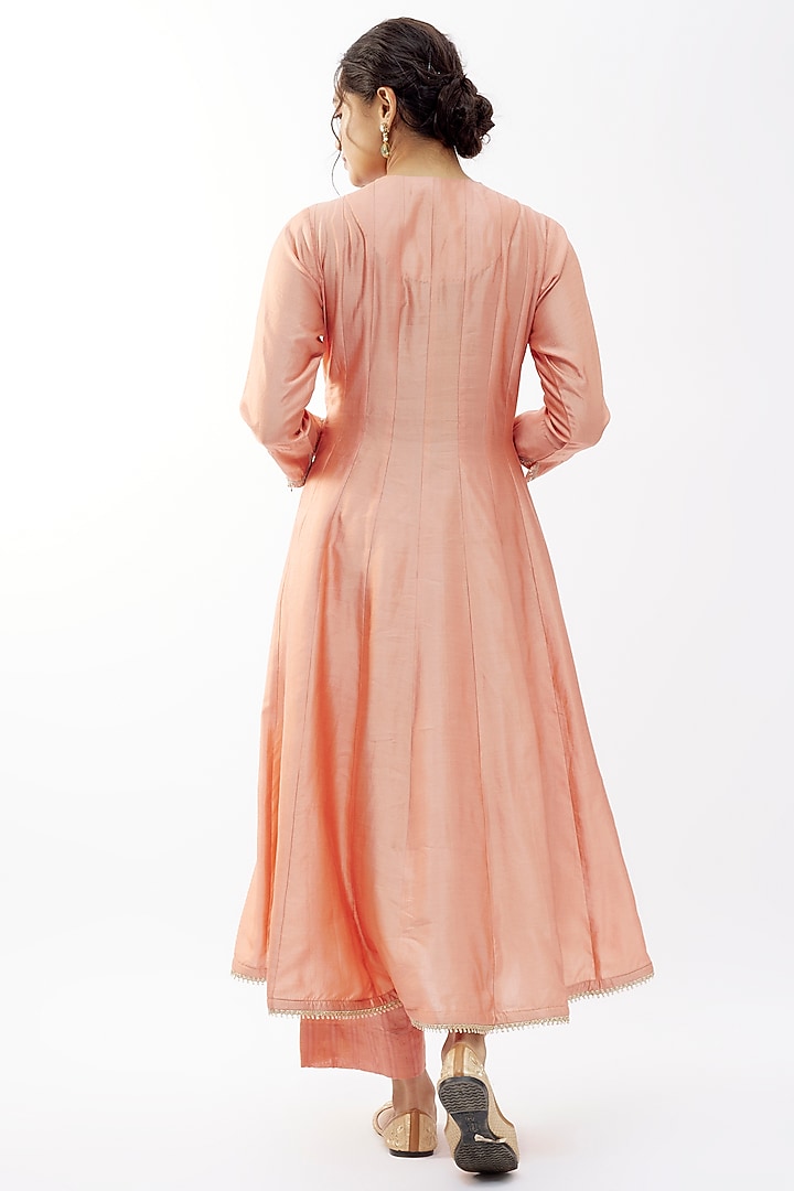 Peach Silk Zari Dori Embroidered Kurta Set by Niti Bothra at Pernia's Pop Up Shop