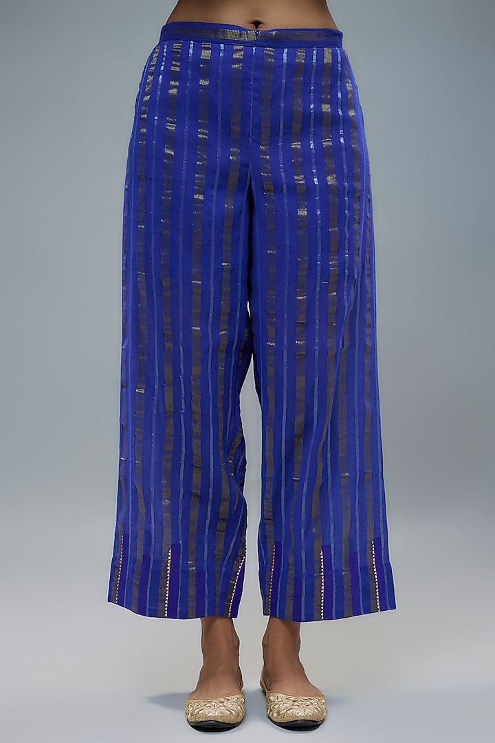 Blue Silk Applique Motif Embellished Kurta Set by Niti Bothra at Pernia's Pop Up Shop