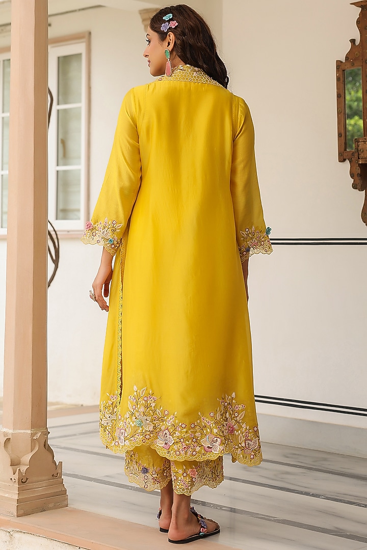 Yellow Silk Chanderi 3D Floral Embroidered Jacket Kurta Set by Niti Bothra at Pernia's Pop Up Shop