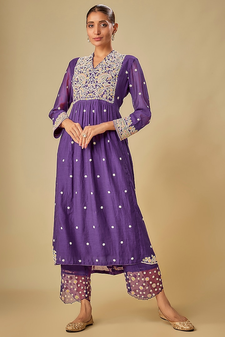 Purple Silk Dori & Resham Floral Embroidered Kurta Set by Niti Bothra at Pernia's Pop Up Shop