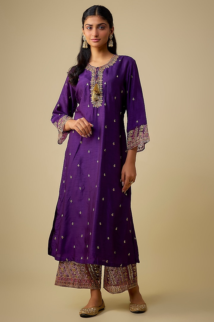 Purple Silk Resham Embroidered Kurta Set by Niti Bothra at Pernia's Pop Up Shop