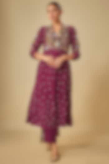 Wine Silk Floral Applique Embroidered Kurta Set by Niti Bothra at Pernia's Pop Up Shop