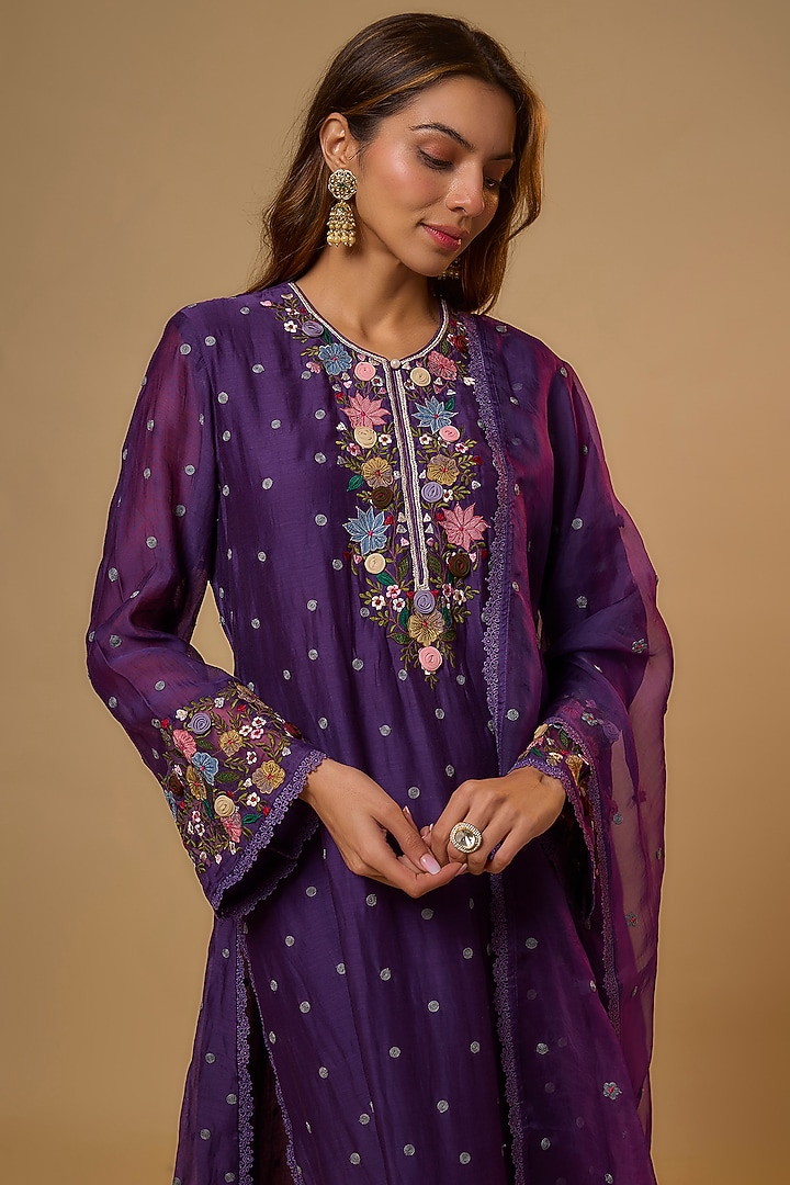 Purple Silk Resham Embroidered Kurta Set by Niti Bothra at Pernia's Pop Up Shop