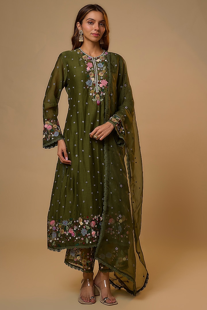 Olive Green Silk Resham Embroidered Kurta Set by Niti Bothra at Pernia's Pop Up Shop