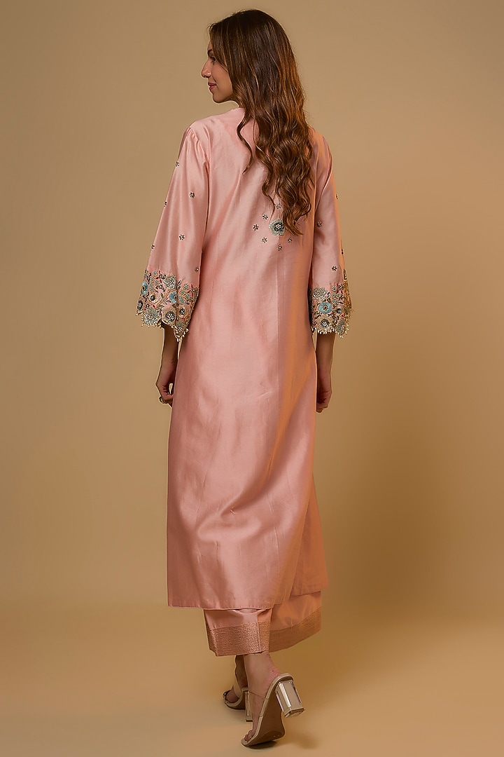 Light Pink Silk Pearl Embroidered Kurta Set by Niti Bothra at Pernia's Pop Up Shop