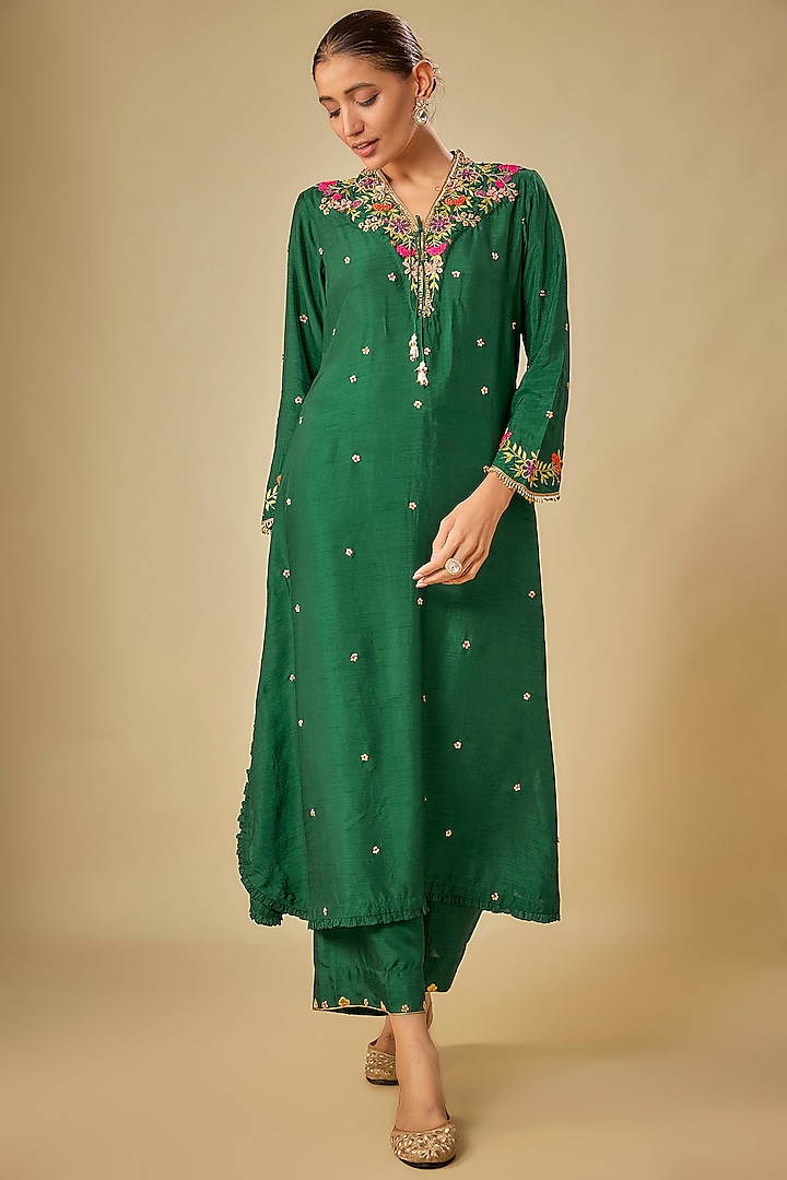 Green Silk Zardosi Embroidered Kurta Set by Niti Bothra at Pernia's Pop Up Shop