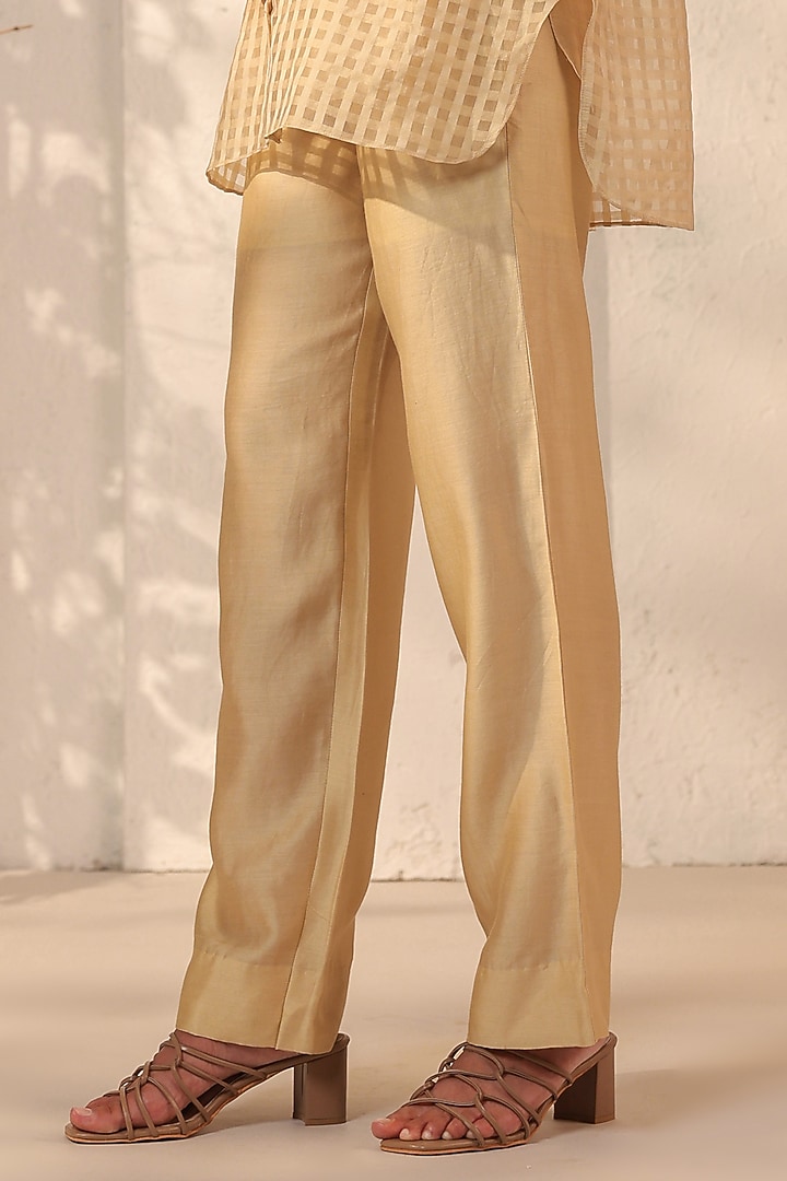 Beige Silk Chanderi Co-Ord Set by Niti Bothra at Pernia's Pop Up Shop