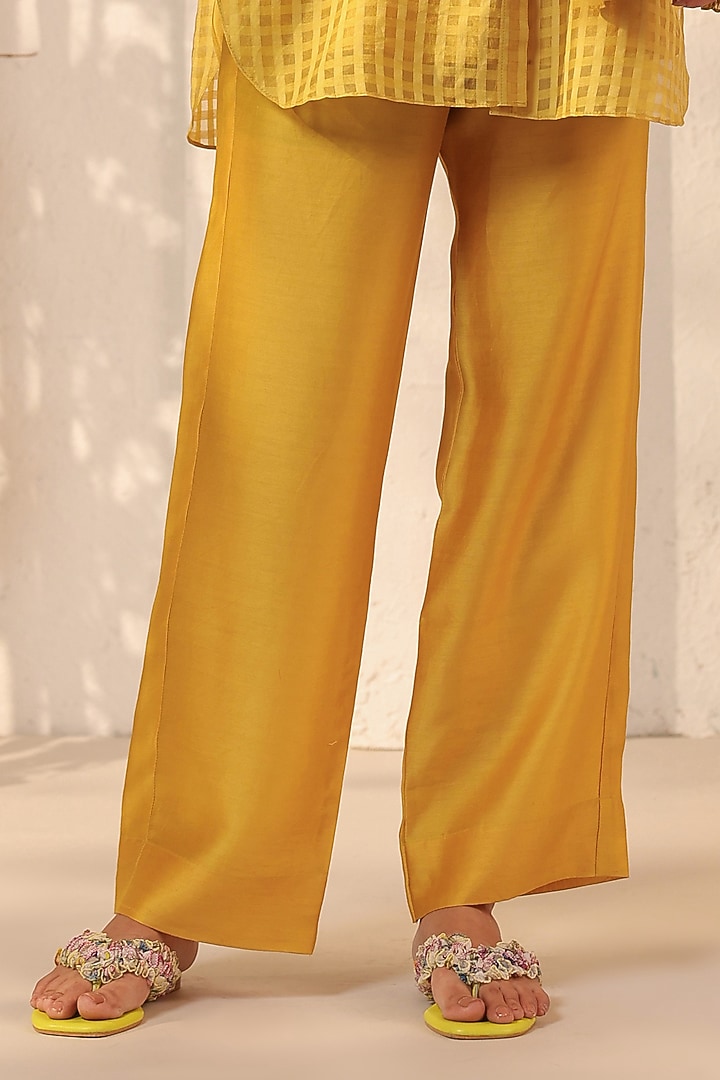 Green Silk Chanderi & Silk Tencel Co-Ord Set by Niti Bothra at Pernia's Pop Up Shop
