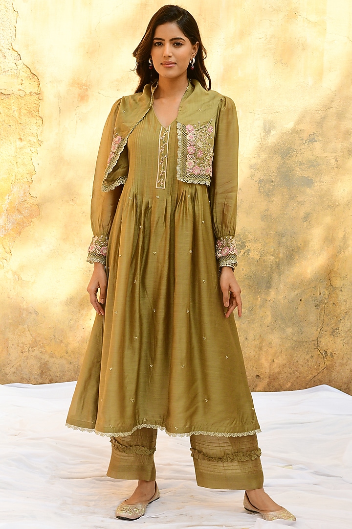 Olive Green Pure Handwoven Banarasi & Bemberg Embroidered Kurta Set by Niti Bothra at Pernia's Pop Up Shop