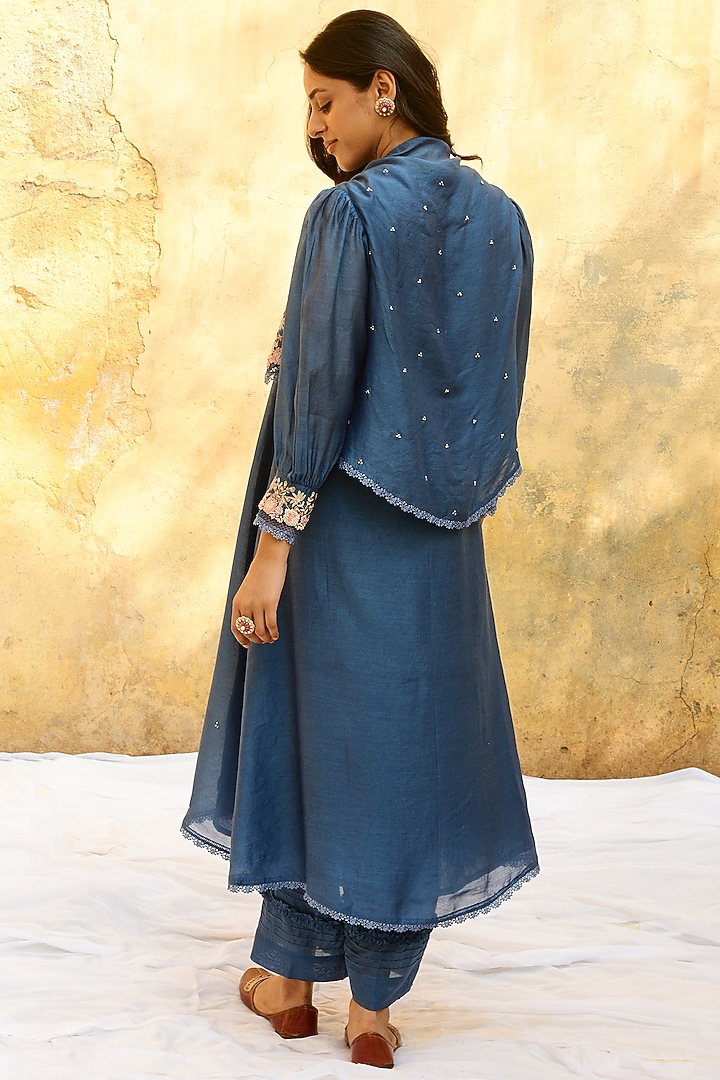 Jean Blue Pure Handwoven Banarasi & Bemberg Embroidered Kurta Set by Niti Bothra at Pernia's Pop Up Shop