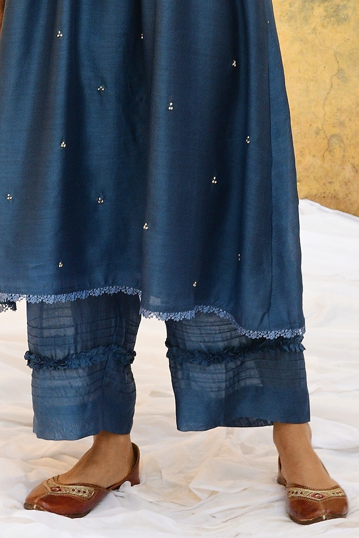 Jean Blue Pure Handwoven Banarasi & Bemberg Embroidered Kurta Set by Niti Bothra at Pernia's Pop Up Shop