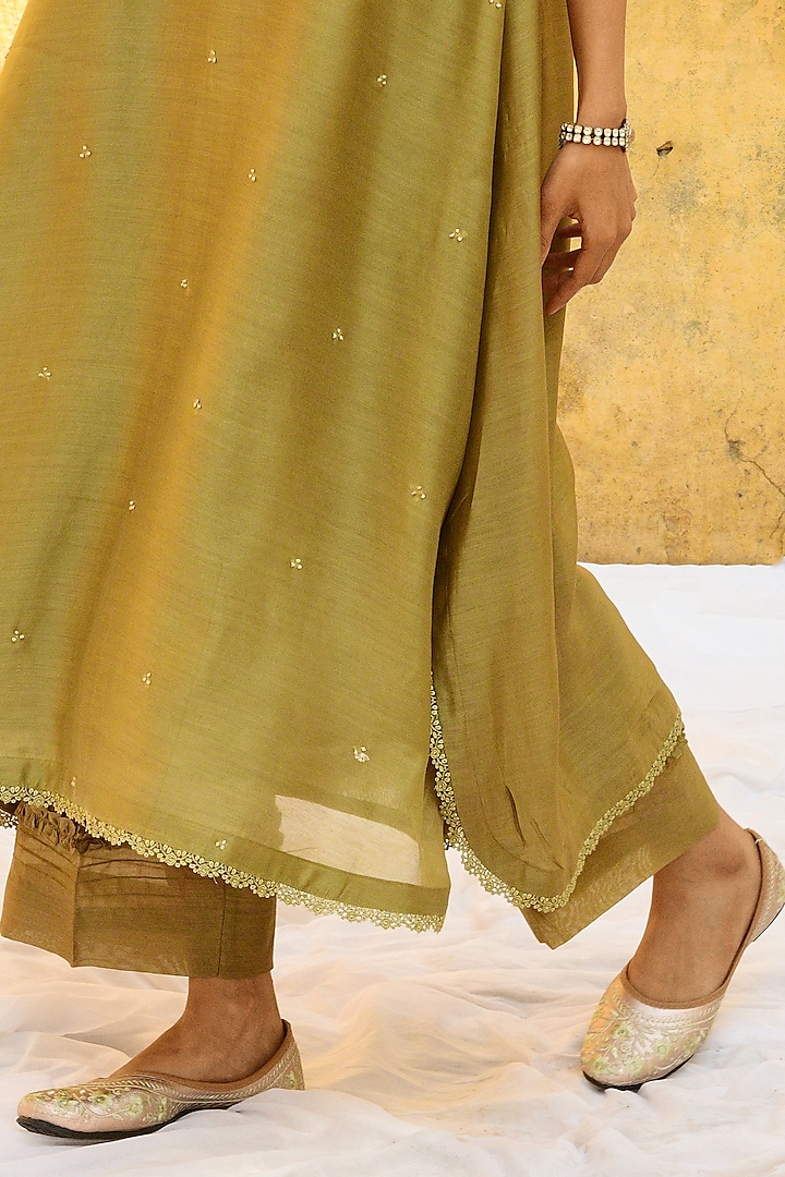 Olive Green Pure Handwoven Banarasi & Bemberg Embroidered Kurta Set by Niti Bothra at Pernia's Pop Up Shop
