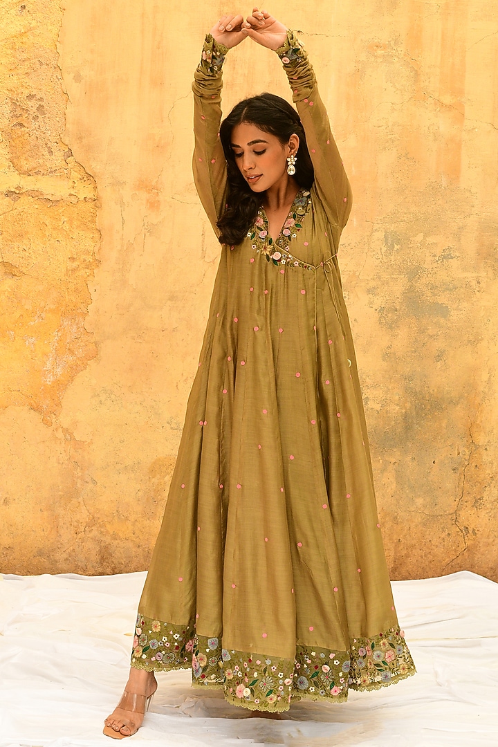 Olive Green Pure Handwoven Banarasi Silk & Bemberg Embroidered Wedding Anarkali Set by Niti Bothra at Pernia's Pop Up Shop