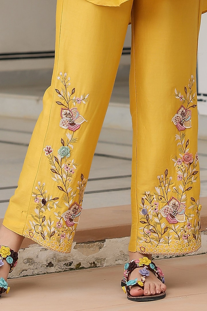 Yellow Silk Tencel 3D Floral Embroidered Co-Ord Set by Niti Bothra at Pernia's Pop Up Shop