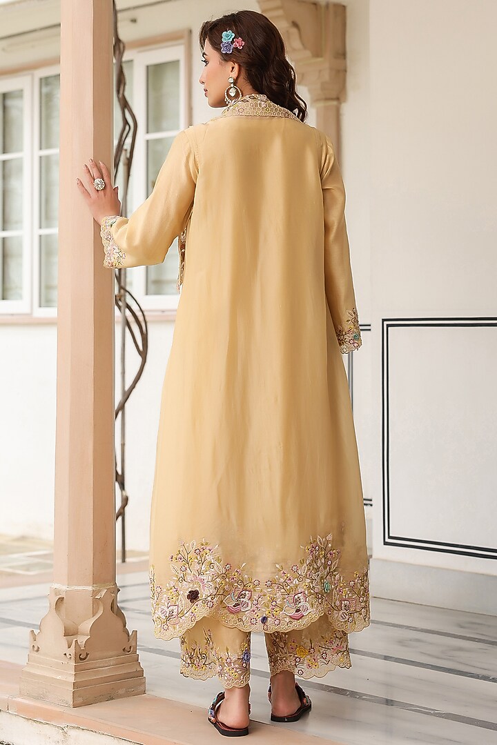 Ivory Silk Chanderi 3D Floral Embroidered Jacket Kurta Set by Niti Bothra at Pernia's Pop Up Shop