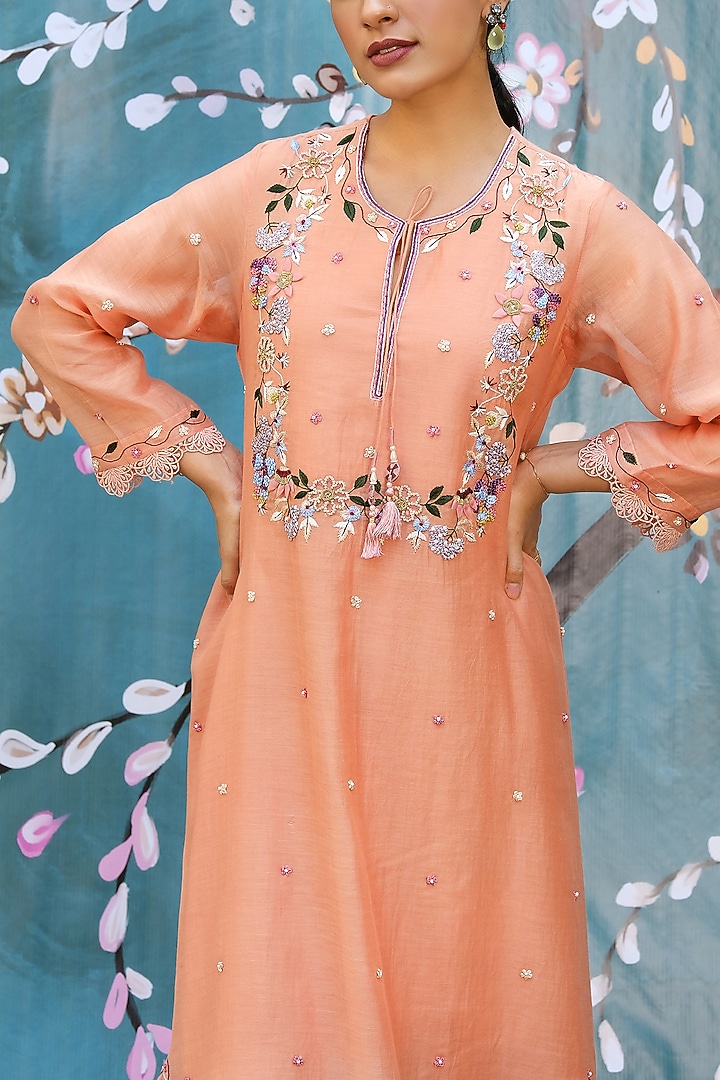 Peach Chanderi Silk Kurta Set by Niti Bothra at Pernia's Pop Up Shop