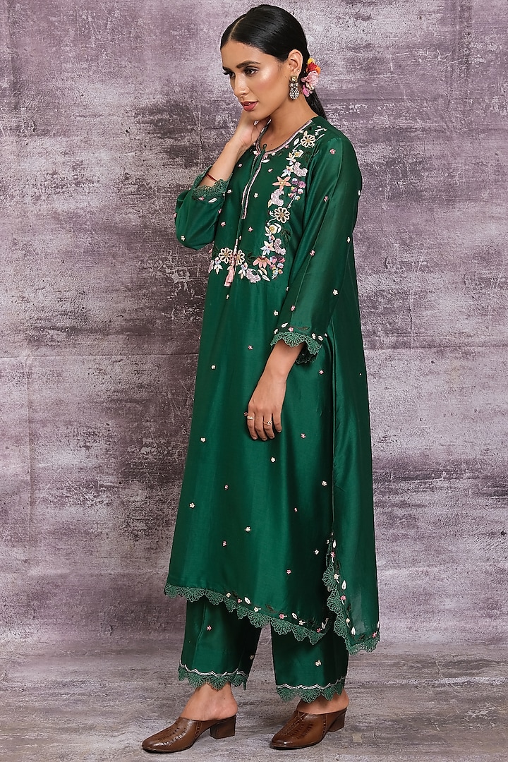 Emerald Green Chanderi Silk Kurta Set by Niti Bothra