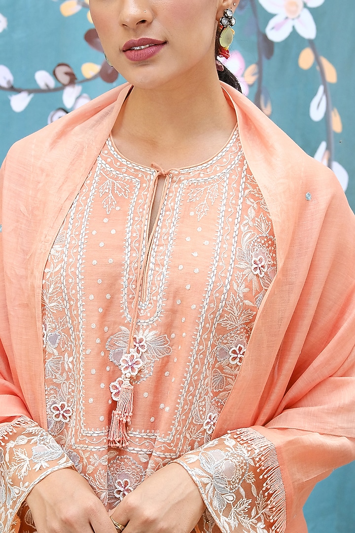 Peach Fine Chanderi Kurta Set by Niti Bothra at Pernia's Pop Up Shop
