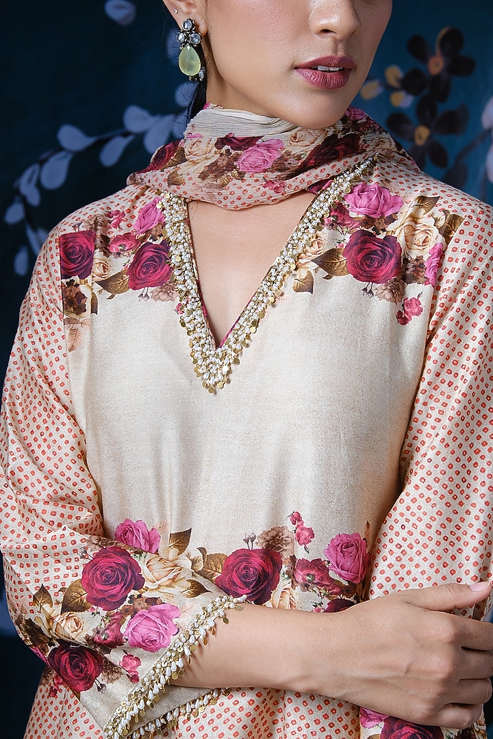 Ivory Chanderi Silk Kurta Set by Niti Bothra at Pernia's Pop Up Shop