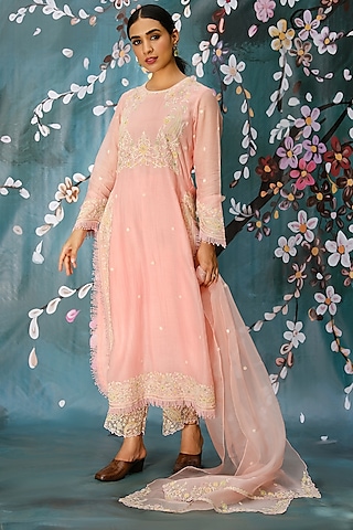 Pink Chanderi Embroidered Kurta Set by Niti Bothra