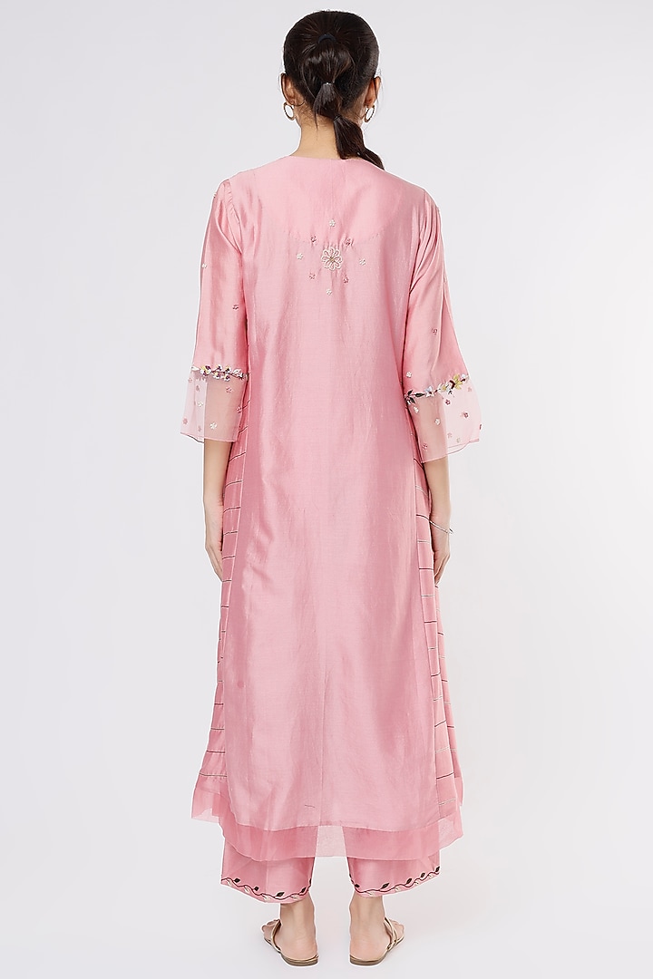 Blush Pink Embroidered Kurta Set by Niti Bothra at Pernia's Pop Up Shop