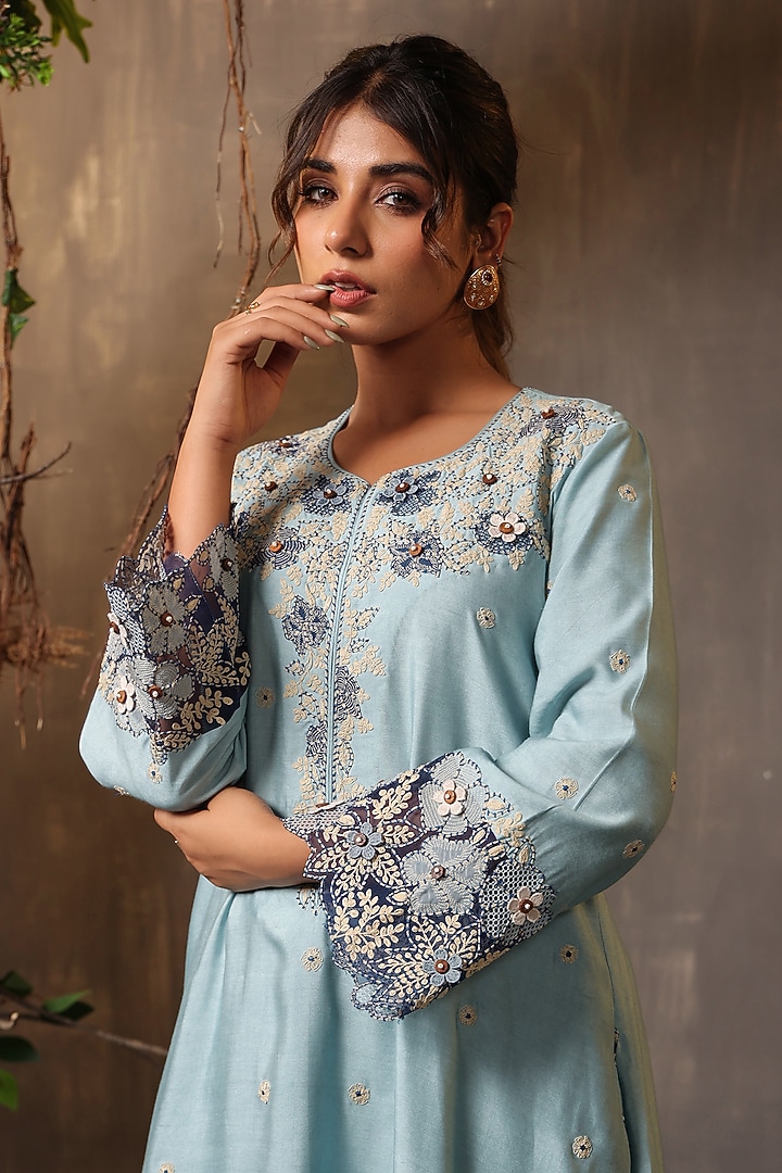 Light Blue Chanderi Silk Applique & Cutwork Embroidered Kurta Set by Niti Bothra at Pernia's Pop Up Shop