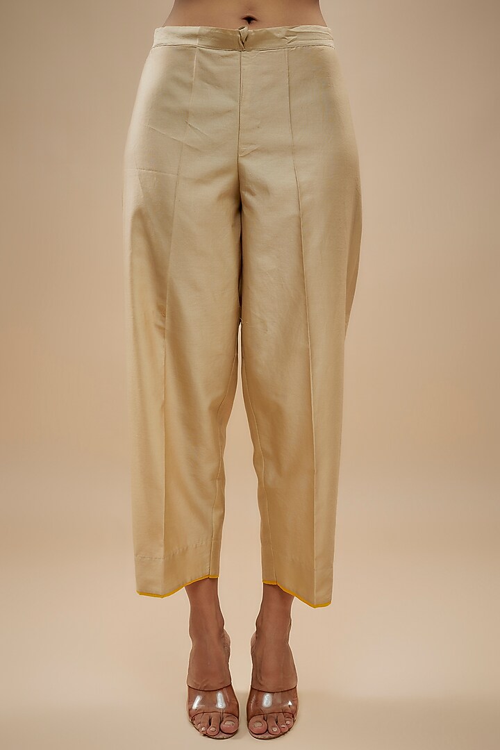 Yellow Chanderi Silk Applique Embroidered Layered Kurta Set by Niti Bothra at Pernia's Pop Up Shop