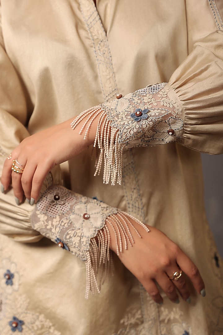 Ivory Chanderi Silk Applique & Cutwork Embroidered Co-Ord Set by Niti Bothra at Pernia's Pop Up Shop