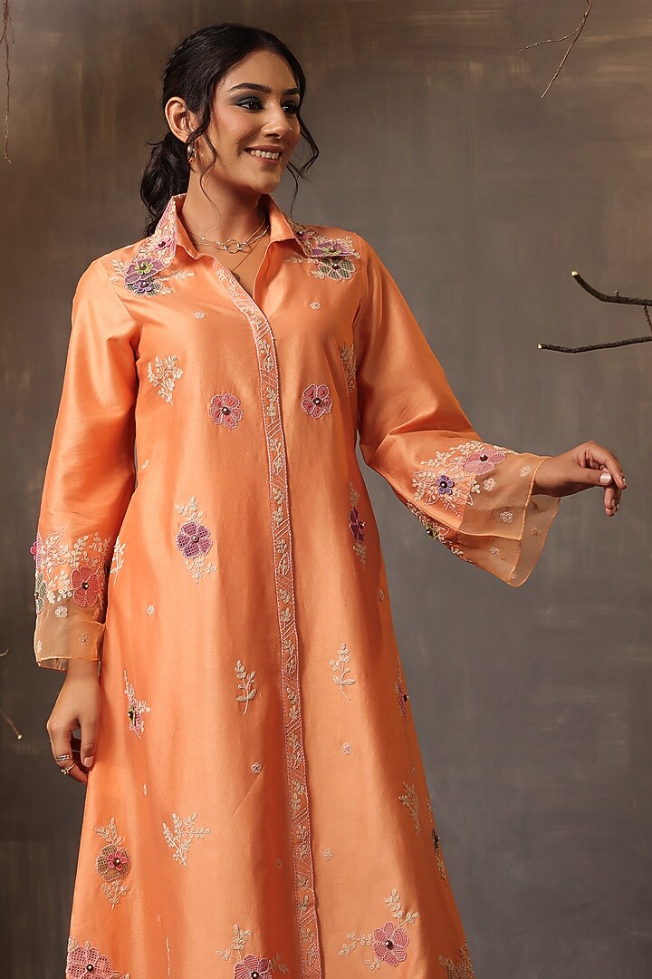 Peach Chanderi Silk Applique Embroidered Co-Ord Set by Niti Bothra at Pernia's Pop Up Shop