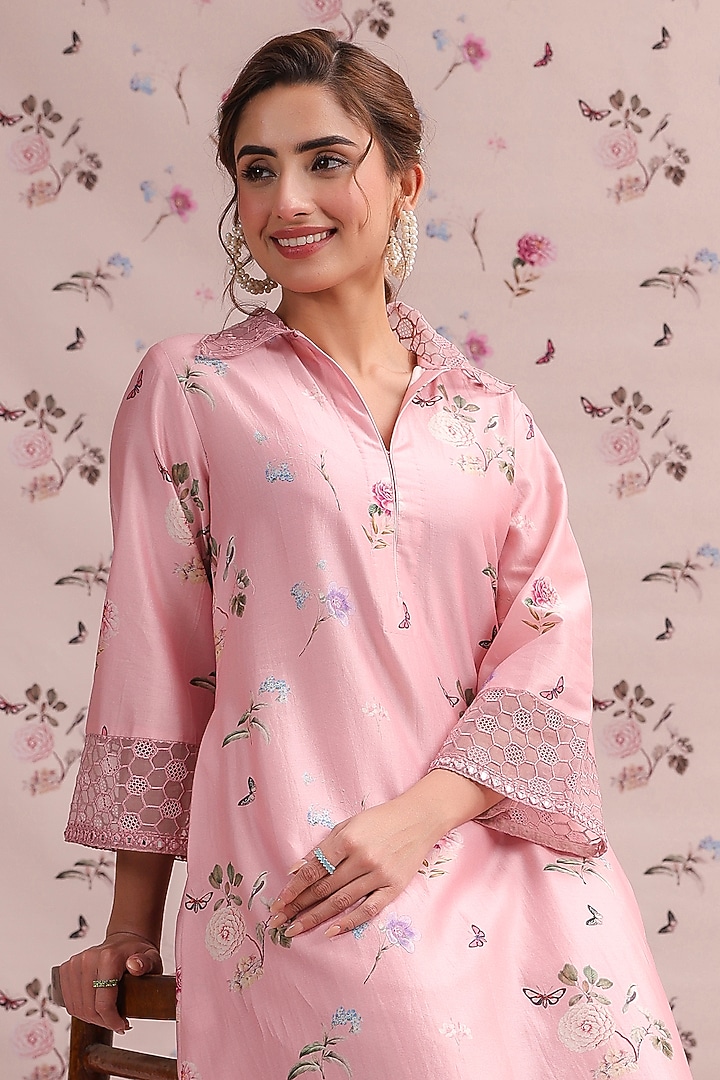Light Pink Silk Chanderi Printed & Mirror Embroidered Kurta Set by Niti Bothra at Pernia's Pop Up Shop
