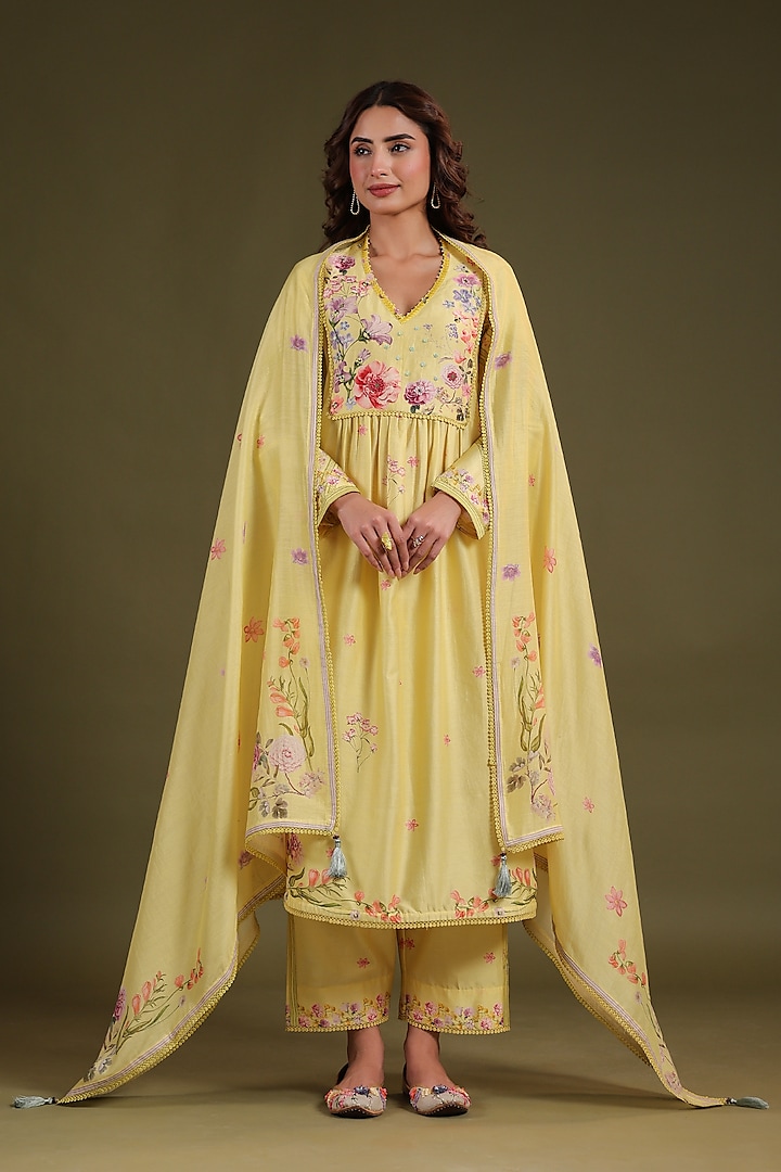 Yellow Silk Chanderi Printed & Bead Embroidered Kurta Set by Niti Bothra at Pernia's Pop Up Shop
