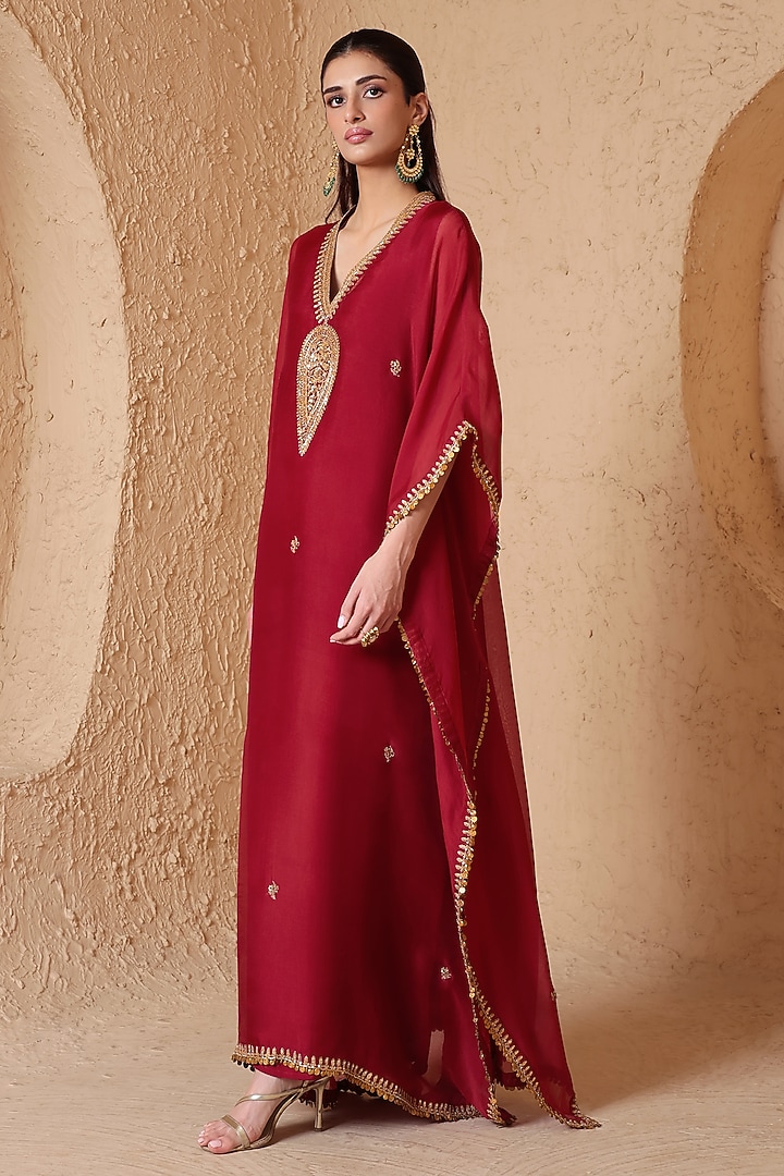 Maroon Organza Zardozi Embroidered Kaftan by Niti Bothra at Pernia's Pop Up Shop