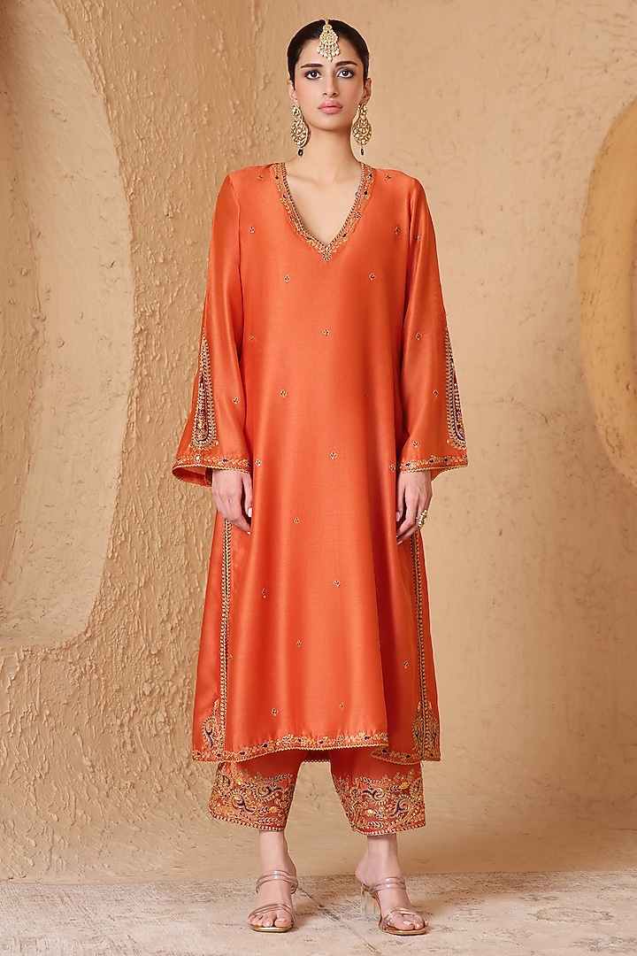 Orange Silk Chanderi Applique Embroidered Kurta Set by Niti Bothra at Pernia's Pop Up Shop