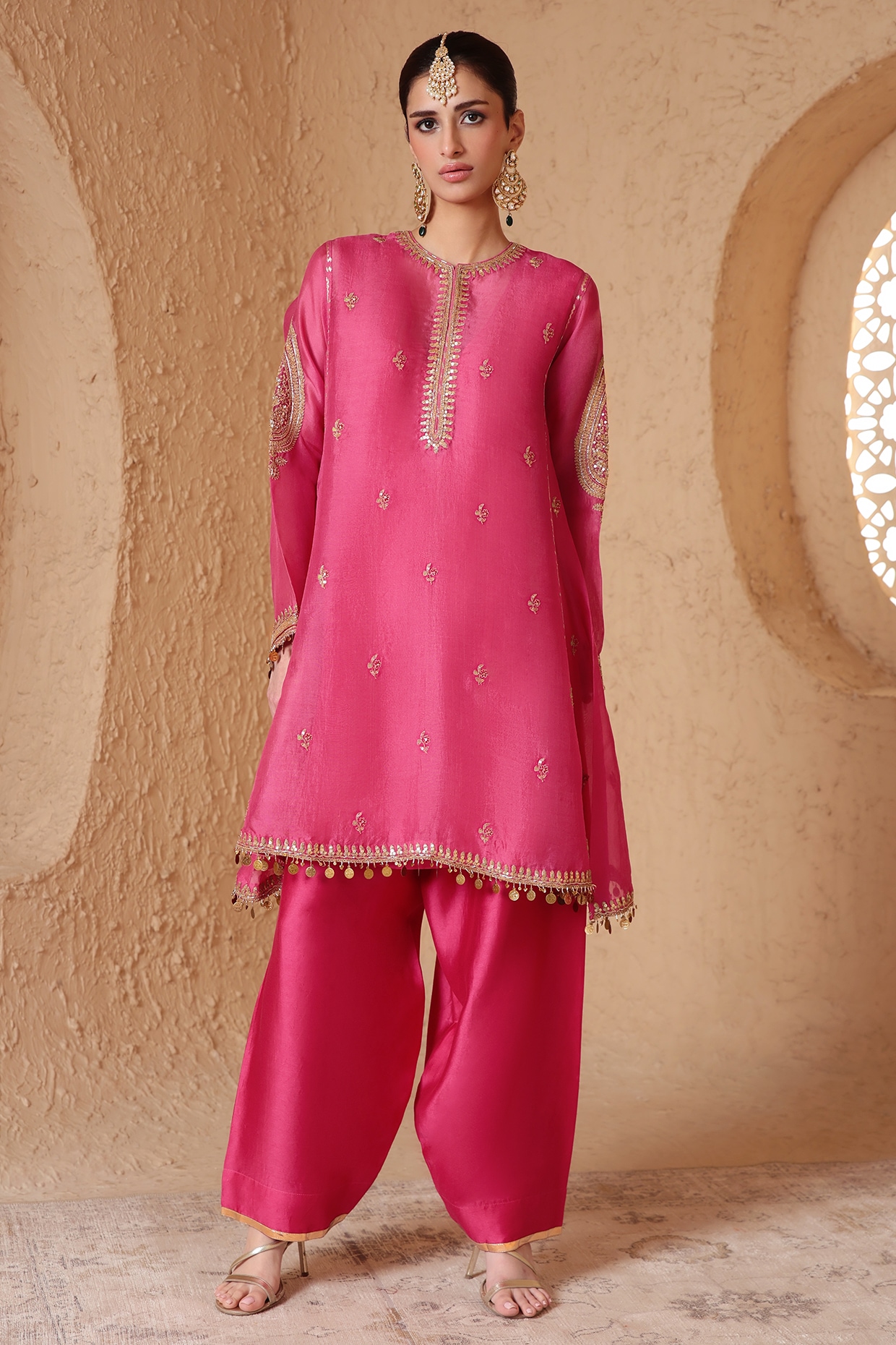 Niti Bothra Pink Organza Zardosi Embroidered Short Kurta Set