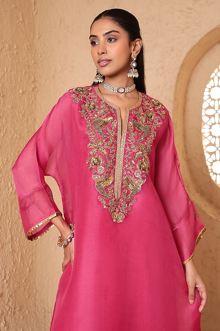 Pink Organza & Silk Tencel Zardozi Embroidered Kurta Set by Niti Bothra at Pernia's Pop Up Shop