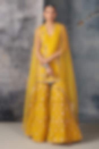 Yellow Banarasi & Silk Chanderi Embroidered Wedding Sharara Set by Niti Bothra at Pernia's Pop Up Shop